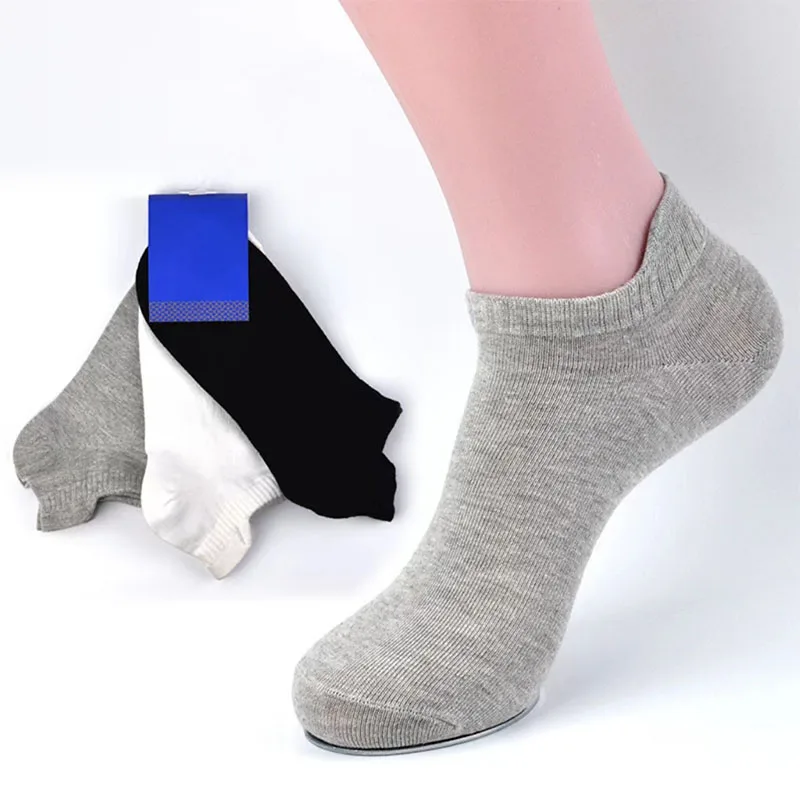 Новые 2 пары мужских носков с глубоким вырезом, однотонные женские модные Черные Белые серые дышащие хлопковые спортивные носки, мужские короткие носки - 0
