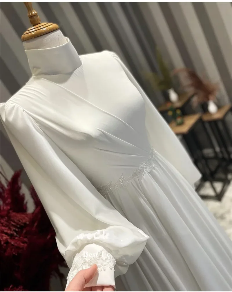 Элегантные свадебные платья из Саудовской Аравии для женщин, шифоновое свадебное платье трапециевидной формы с длинными рукавами и высоким воротом и рюшами, цвета слоновой кости. - 2